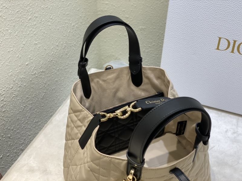 chr1st1an D10r shopping bags